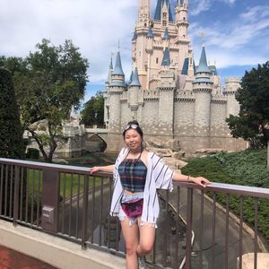 Meet your Posher, Linda